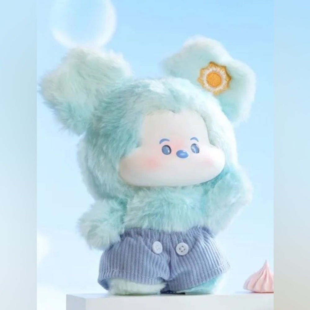 Disney Miniso Mickey Head in The Clouds